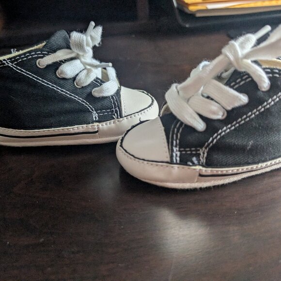 Converse High Tops Infant Sz 3 - Picture 3 of 5